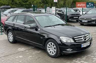 Универсал Mercedes-Benz C-Class 2009 в 