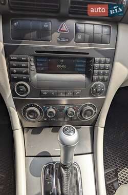 Купе Mercedes-Benz C-Class 2005 в 