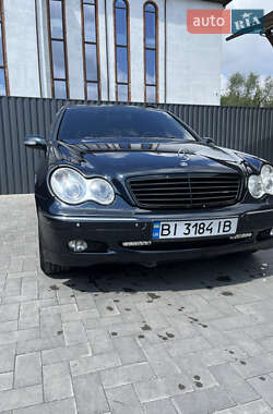 Универсал Mercedes-Benz C-Class 2004 в Кременчуге