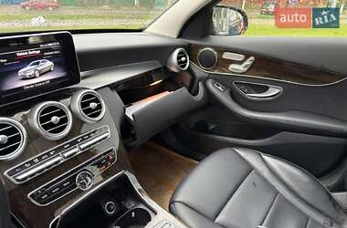 Седан Mercedes-Benz C-Class 2017 в 