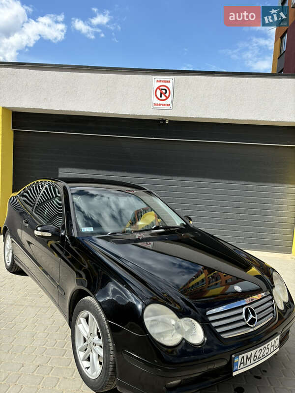 Mercedes-Benz C-Class 2001