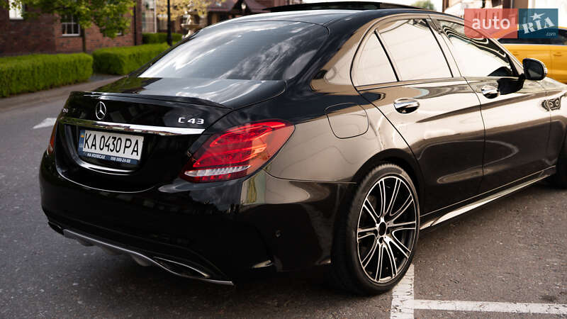 Седан Mercedes-Benz C-Class 2016 в Киеве