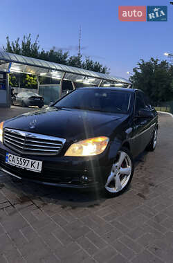 Седан Mercedes-Benz C-Class 2010 в 