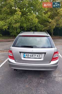 Универсал Mercedes-Benz C-Class 2009 в 