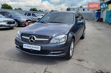 Универсал Mercedes-Benz C-Class 2010 в 