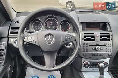 Универсал Mercedes-Benz C-Class 2010 в 