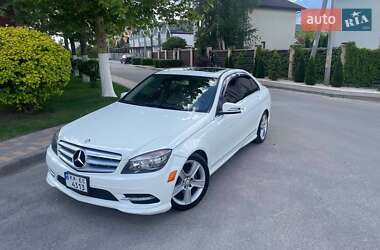Седан Mercedes-Benz C-Class 2011 в Києві