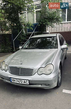 Седан Mercedes-Benz C-Class 2002 в Черноморске