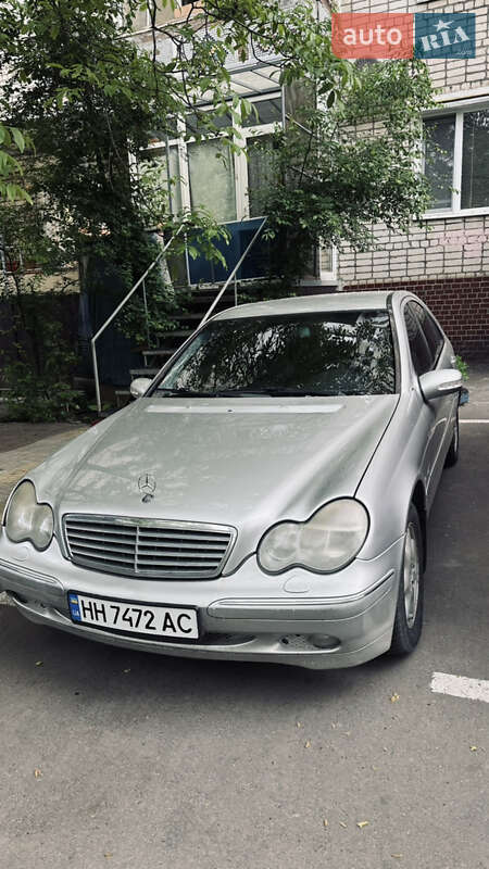 Седан Mercedes-Benz C-Class 2002 в Чорноморську