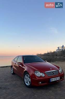 Купе Mercedes-Benz C-Class 2002 в Белгороде-Днестровском