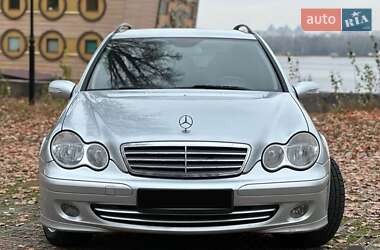 Универсал Mercedes-Benz C-Class 2005 в Днепре