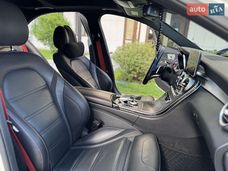Седан Mercedes-Benz C-Class 2016 в Киеве