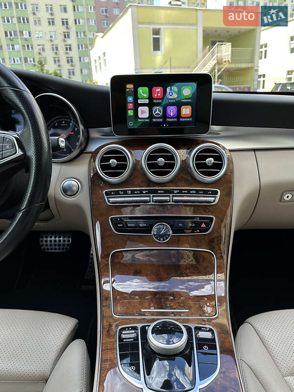 Седан Mercedes-Benz C-Class 2018 в Киеве
