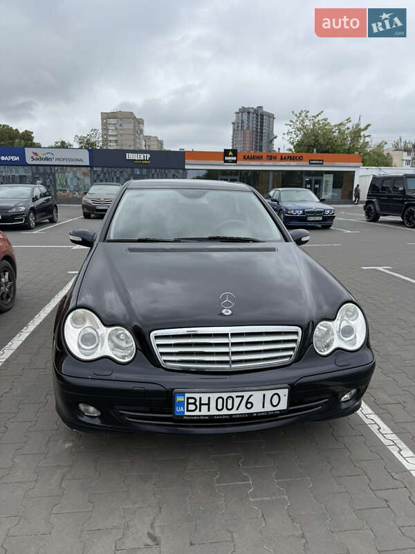 Седан Mercedes-Benz C-Class 2006 в Одесі
