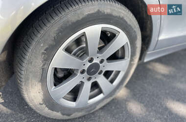 Седан Mercedes-Benz C-Class 2011 в 