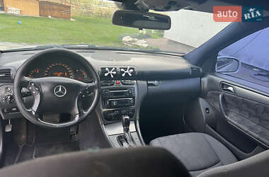 Універсал Mercedes-Benz C-Class 2002 в 