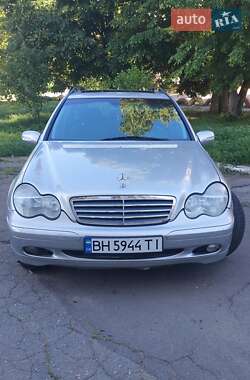 Универсал Mercedes-Benz C-Class 2002 в 