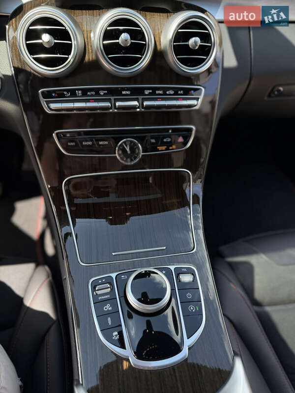 Седан Mercedes-Benz C-Class 2018 в Луцке