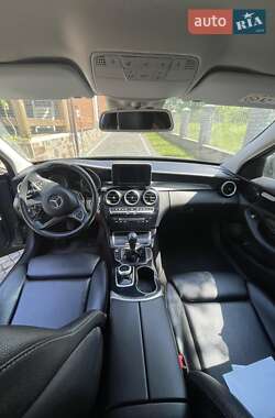 Універсал Mercedes-Benz C-Class 2017 в 