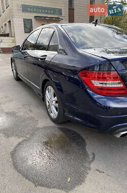 Седан Mercedes-Benz C-Class 2012 в 