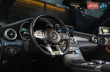 Кабриолет Mercedes-Benz C-Class 2019 в 