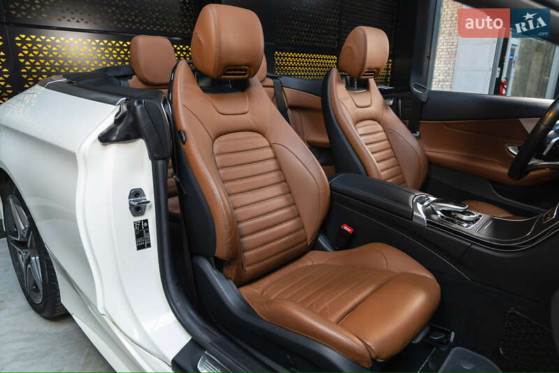 Кабриолет Mercedes-Benz C-Class 2019 в Луцке