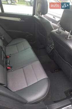 Седан Mercedes-Benz C-Class 2010 в 
