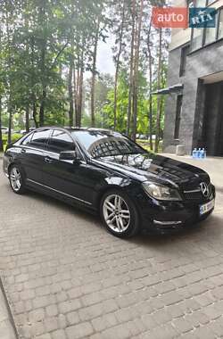 Седан Mercedes-Benz C-Class 2013 в 