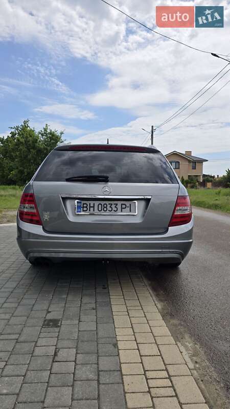 Универсал Mercedes-Benz C-Class 2014 в Одессе