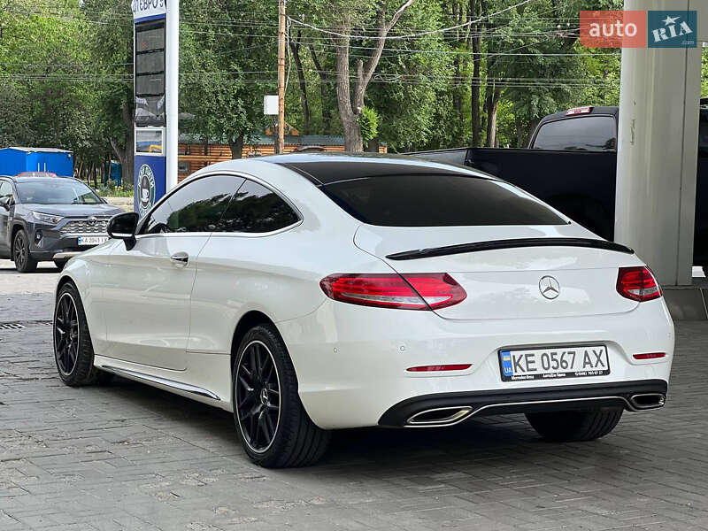 Купе Mercedes-Benz C-Class 2016 в Дніпрі