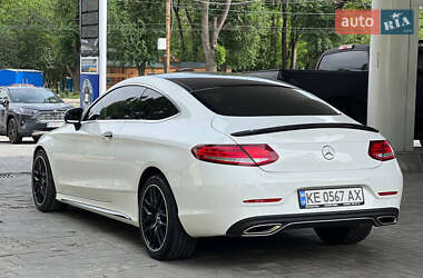 Купе Mercedes-Benz C-Class 2016 в 