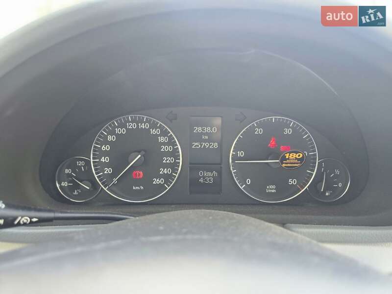 Седан Mercedes-Benz C-Class 2005 в Калинівці