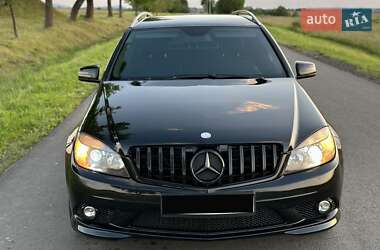 Універсал Mercedes-Benz C-Class 2010 в 
