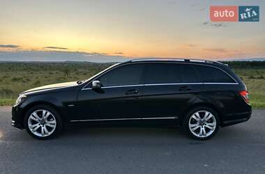 Універсал Mercedes-Benz C-Class 2010 в 
