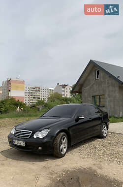 Седан Mercedes-Benz C-Class 2005 в Коломые
