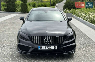 Купе Mercedes-Benz C-Class 2018 в 