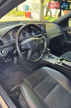 Седан Mercedes-Benz C-Class 2009 в 