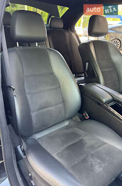 Седан Mercedes-Benz C-Class 2009 в 