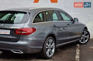 Универсал Mercedes-Benz C-Class 2020 в 