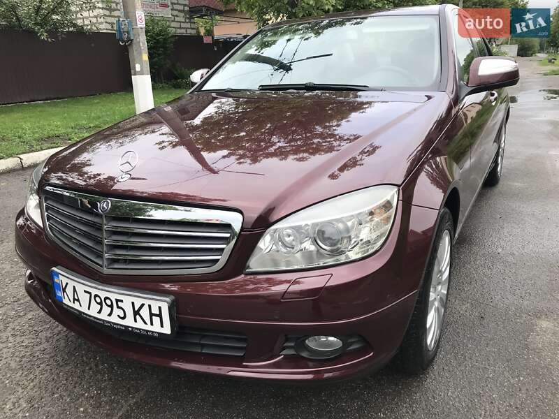 Седан Mercedes-Benz C-Class 2008 в Києві