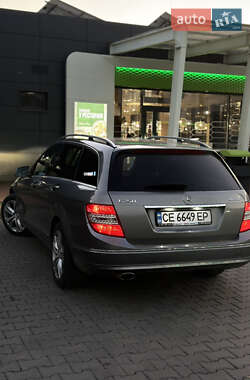 Універсал Mercedes-Benz C-Class 2011 в Мамаївцах