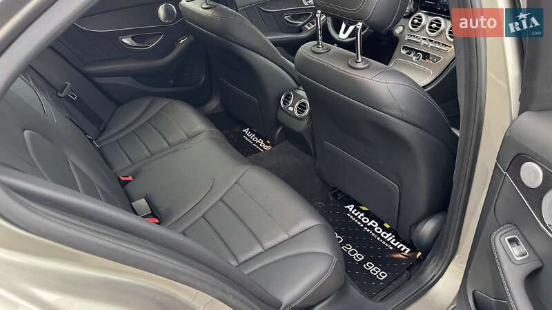 Седан Mercedes-Benz C-Class 2020 в Києві