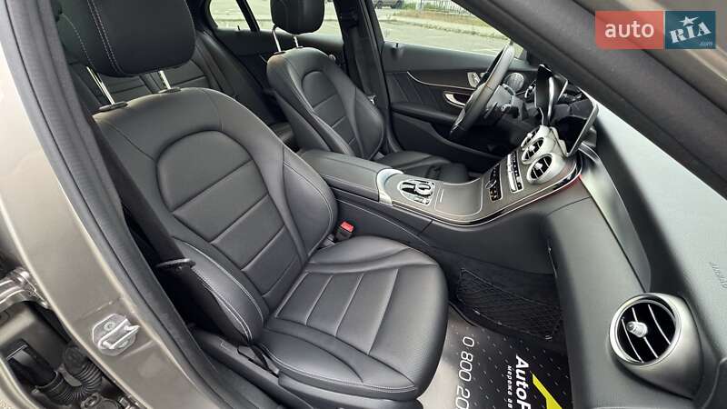 Седан Mercedes-Benz C-Class 2020 в Києві