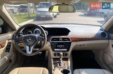 Седан Mercedes-Benz C-Class 2012 в 