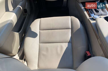 Седан Mercedes-Benz C-Class 2012 в 
