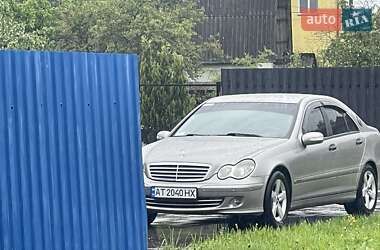 Седан Mercedes-Benz C-Class 2004 в 