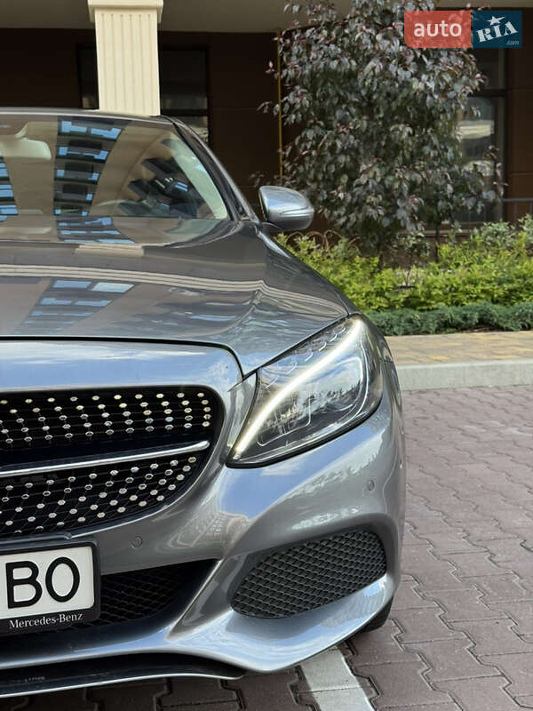 Седан Mercedes-Benz C-Class 2017 в Києві