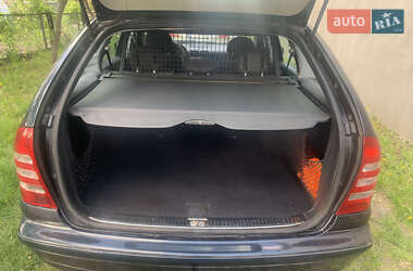 Универсал Mercedes-Benz C-Class 2004 в 