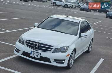 Седан Mercedes-Benz C-Class 2013 в Житомире