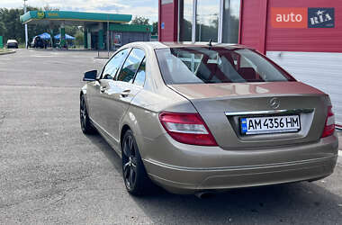 Седан Mercedes-Benz C-Class 2010 в 